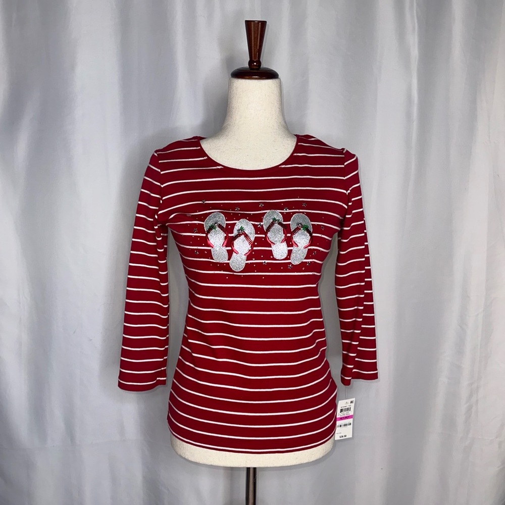 Karen Scott Christmas Red White Embellished Holiday Shirt, Petite XS (0P) NWT - Picture 6 of 9